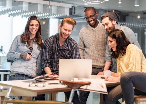 karriere-bei-capgemini-spaß-teamwork