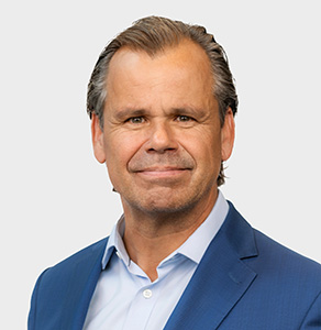 Thomas Schrader