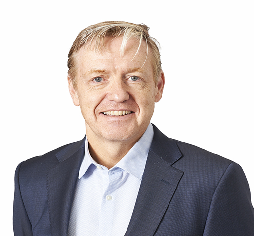 Simon MacWhirter