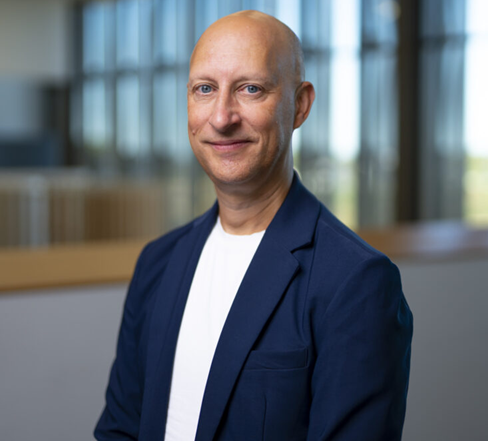 Gary Elliott