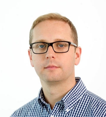 Andrew Smith – Our Expert