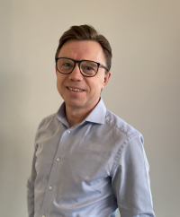 Fredrik Almhöjd – Our expert