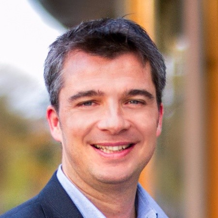 Jan Krogel Vice-President People and HR Transformation Leader designing and delivering impactful people experiences